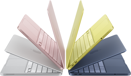 }Gümüş, pastel pembe, puslu sarı ve Indigo renklerinde, hafifçe açık duran ve yay biçiminde dizilmiş MacBook Neo laptoplar