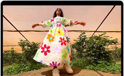 Liquid Retina ekranı gösterilen MacBook Air