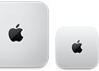 İki adet Mac mini aygıtı, üstten görünüm, gümüş rengi alüminyum, yuvarlatılmış köşeler, ortalanmış parlak siyah Apple logosu, soldaki aygıt güncel sürüm ve sağdaki aygıtın yarısından daha az yer kaplıyor