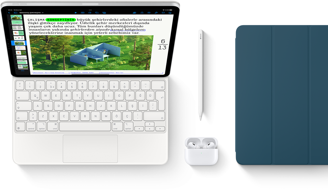 Smart Keyboard Folio, Apple Pencil, AirPods Pro ve Okyanus Mavisi iPad Kılıfı.