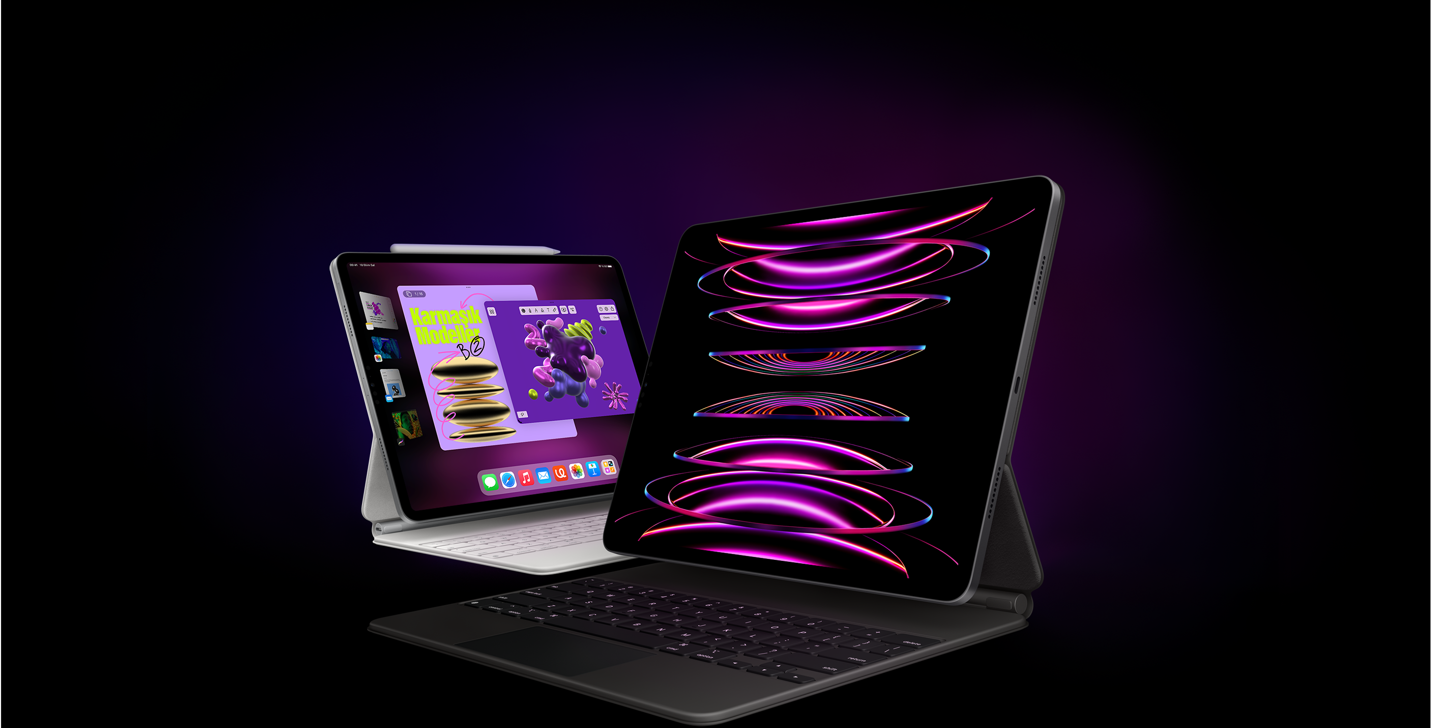 Ön planda, ekranında duvar kağıdı olan bir iPad Pro ile siyah Magic Keyboard, biraz arkalarında ise ekranında Sahne Yöneticisi açık olan bir iPad Pro ile beyaz Magic Keyboard ve Apple Pencil gösteriliyor.