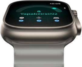 Apple Watch Ultra 4, titanyum kasa, natürel renk, hazır olma skoru 8, sağ dış görünüm, Digital Crown, çıkıntılı yan düğme, Ocean Kordon, buzlu gri renk