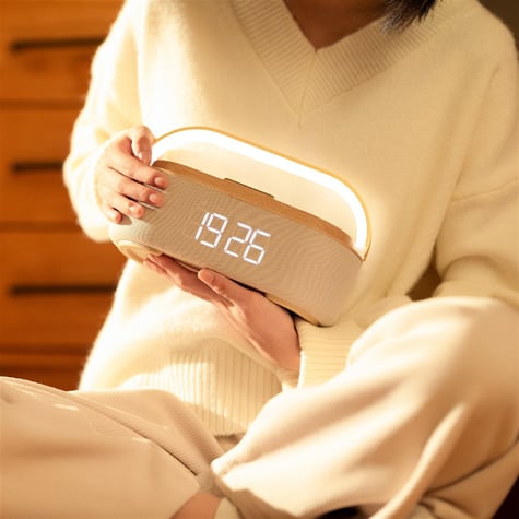 Stobom Keyif Taşınabilir Bluetooth Hoparlör Saat Wireless Şarj Cihazı 8683860710702