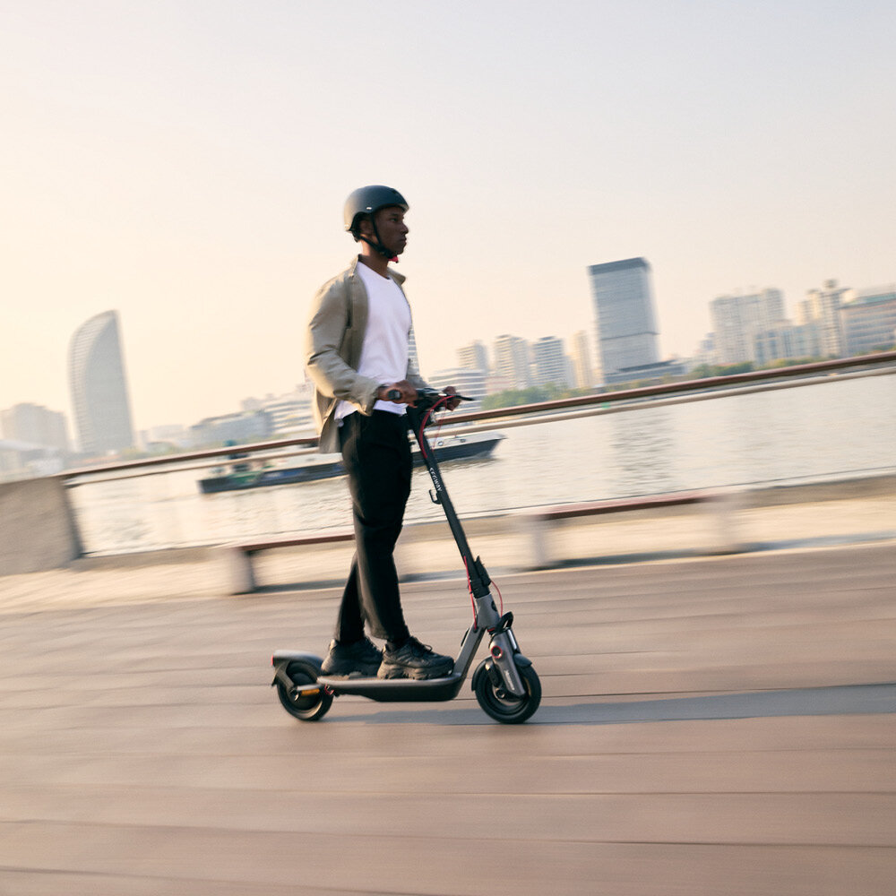 Segway Ninebot F3 Pro Scooter 8721008535852