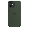 iPhone 12 | 12 Pro için MagSafe özellikli Silikon Kılıf - Kıbrıs Yeşili