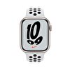 Apple Watch Nike Series 7 GPS, 45mm Yıldız Işığı Alüminyum Kasa ve Saf Platin/Siyah Nike Spor Kordon -  MKNA3TU/A
