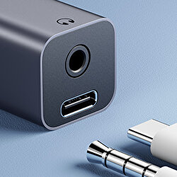 ESR 2in 1 27W Type-C To 3.5mm +Type-C 4894240132890