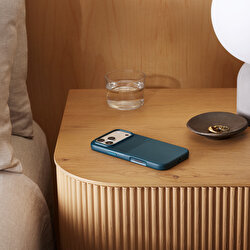 iPhone 17 Pro Max için MagSafe özellikli ve Kamera Denetimi düğmeli Beats Rugged Kılıf - Rocky Mavisi MGJ94LL/A