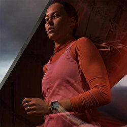 Apple Watch Series 9 GPS + Cellular 45mm Gümüş Rengi Paslanmaz Çelik Kasa ve Gümüş Rengi Milano Loop - MRMQ3TU/A MRMQ3TU/A