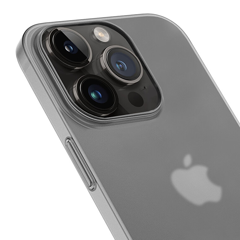 Buff iPhone 15 Pro Slimfy Kılıf White 8683548219046