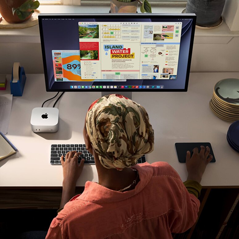 Mac mini Apple M6 Çip 12 Çekirdekli CPU 12 Çekirdekli GPU 16GB Bellek 256GB SSD MHQK4TU/A
